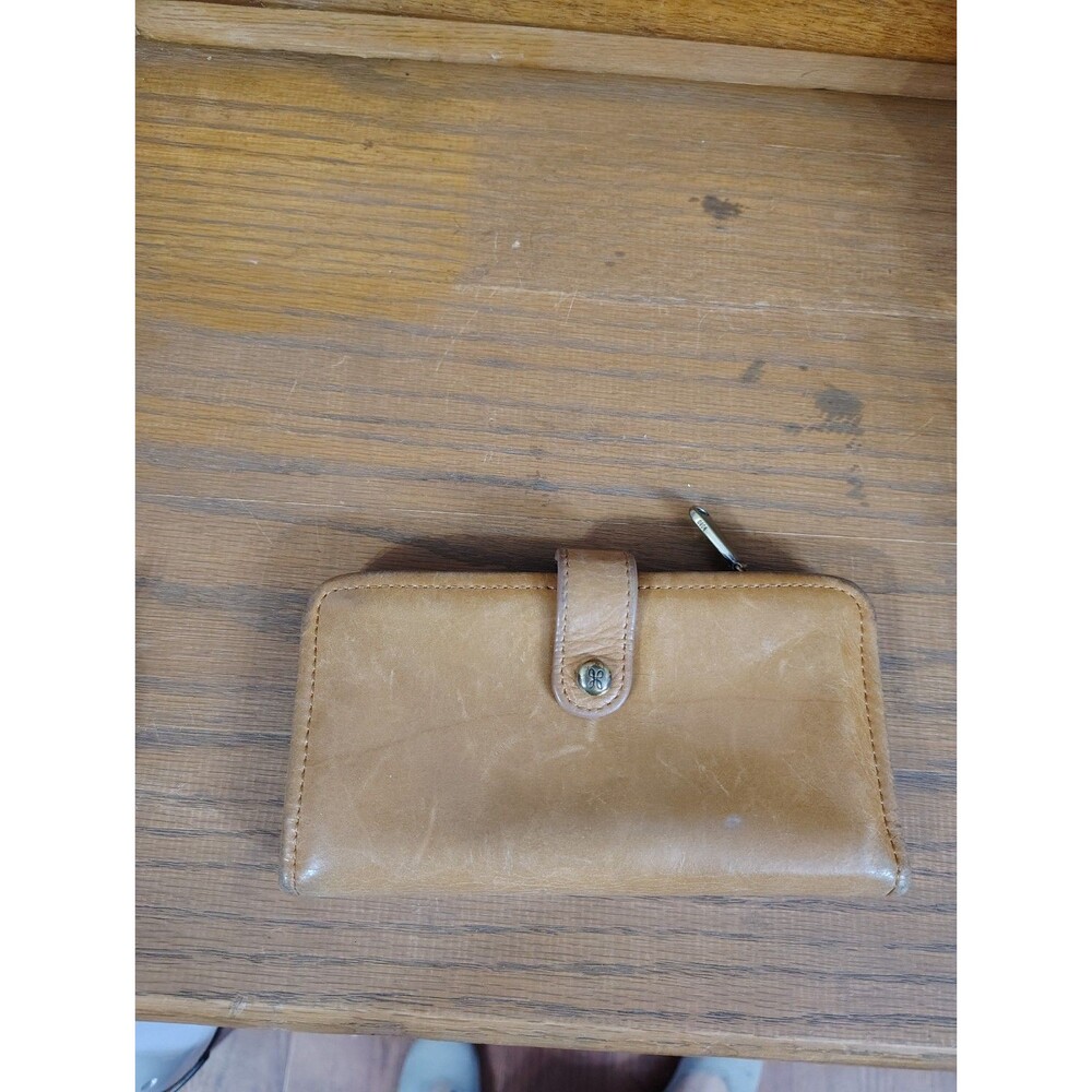 Hobo International Brown Soft Leather Wallet With Snap Closure